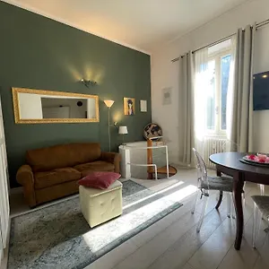 Appartamento Morgagni Suites- Elegante Bilocale Con Tram T1 Sotto Casa, Firenze